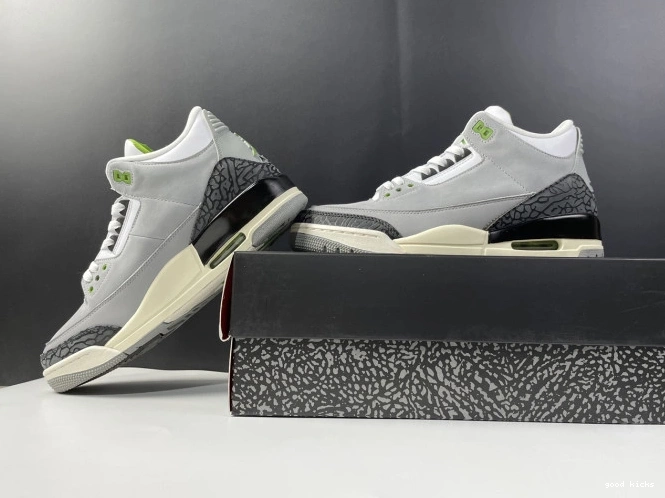 Rep 136064-006 Chlorophyll Retro Jordan 3 Air 0723
